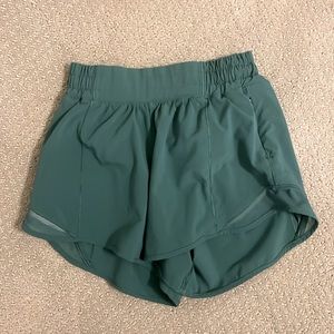 Lululemon Hotty Hot Shorts